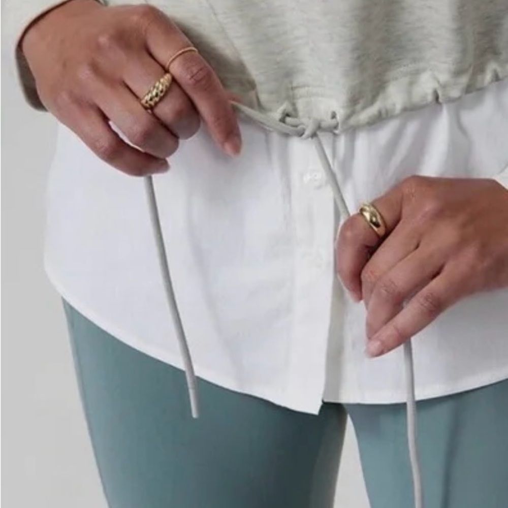 Women’s Athleta Gallery Hoodie Top - Picture 3 of 11